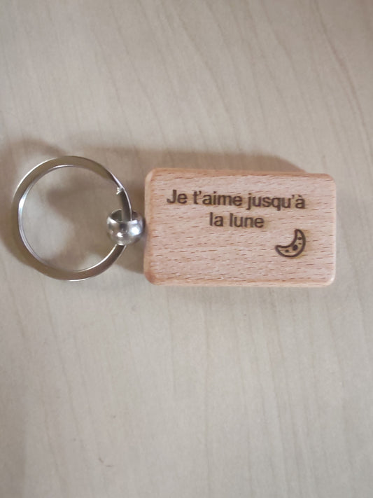 Porte-clés en bois gravé personnalisable – Cadeau artisanal